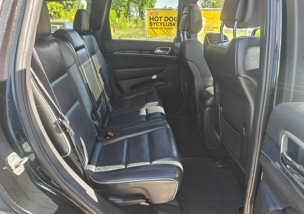 Jeep Grand Cherokee cena 33900 przebieg: 329657, rok produkcji 2012 z Karczew małe 277